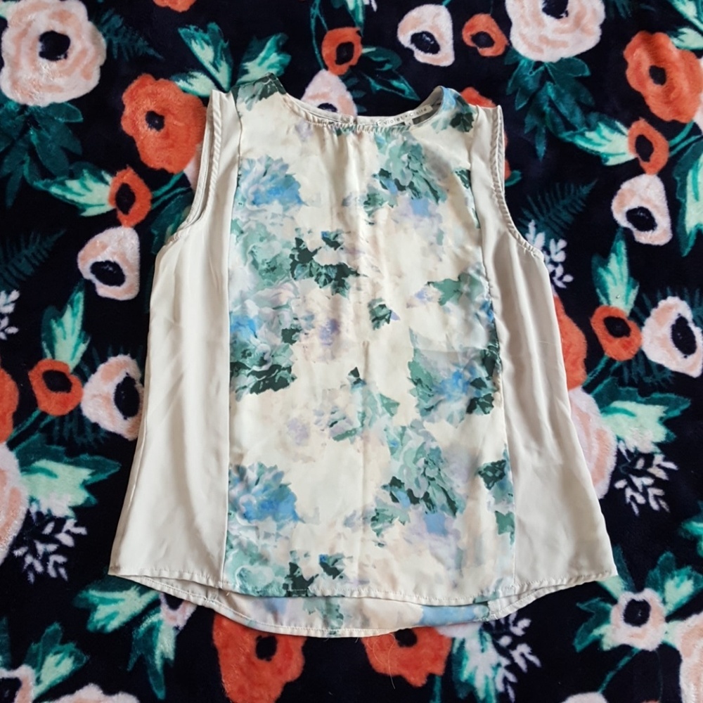 Violet + Claire sleeveless Blouse - Picture 1 of 5